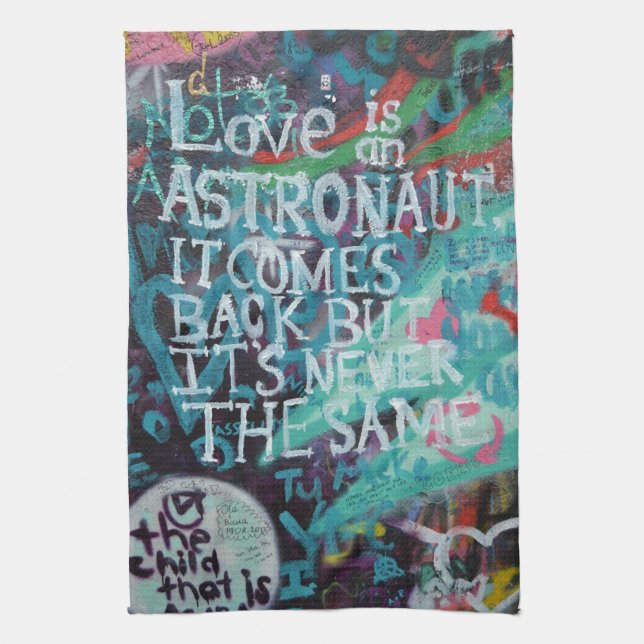 Prague grafitti kökshandduk (Vertikal)