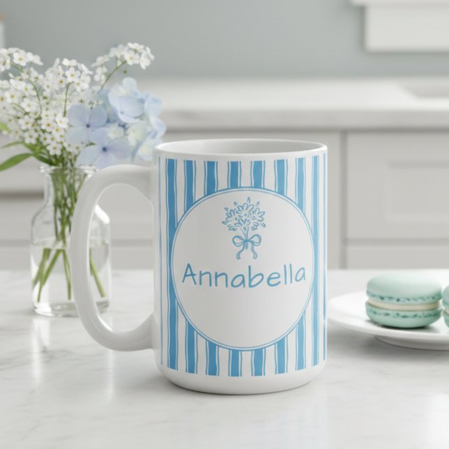 Praktfull blå-vit randig monogram kaffemugg (Skapare uppladdad)