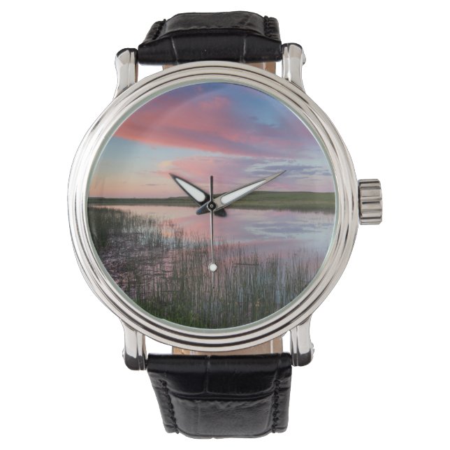 Prärie damm reflekterar strålande soluppgång moln armbandsur (Framsida)