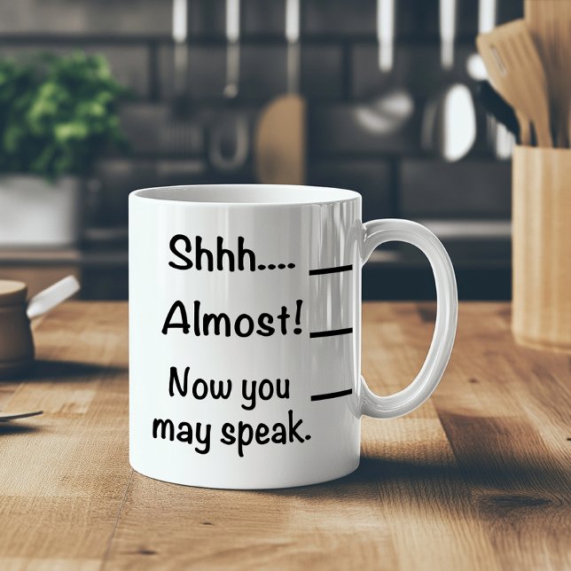 Prata inte med mig innan mitt kaffe kaffemugg (Get some laughs going in the office with this awesome mug.)