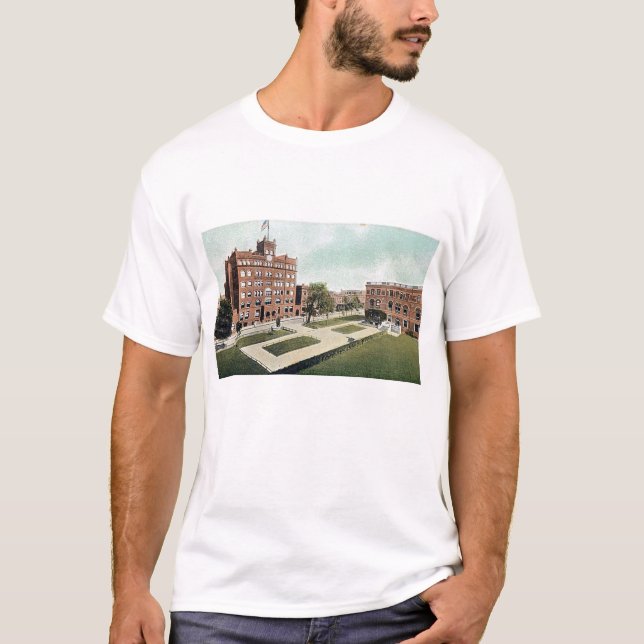 Pratt institut Brooklyn Tee Shirt (Framsida)