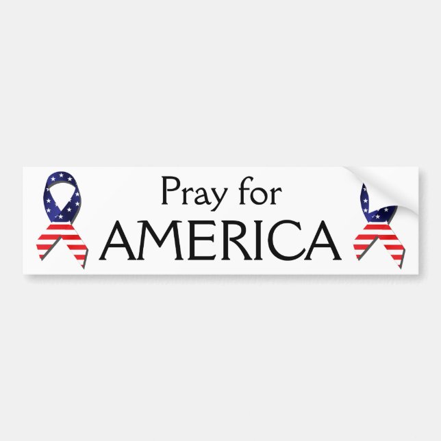 Pray for America Bumper Sticker Bildekal (Framsidan)