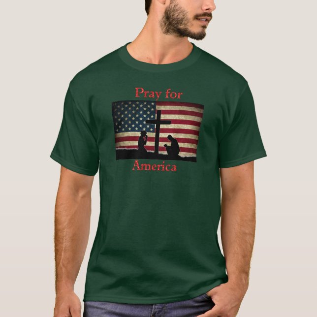 Pray for America T Shirt (Framsida)