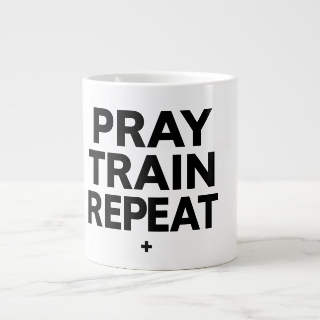 Pray Train Repeat Mugg – Kristet Fitness Motivatio Jumbo Mugg (Framsidan)