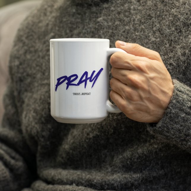 Pray.Trust.Repetera Kaffemugg (Skapare uppladdad)
