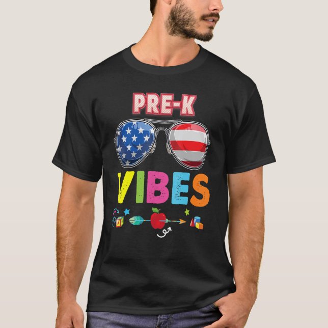 Pre K Vibes Coola Kid Student Back to school Teach T Shirt (Framsida)
