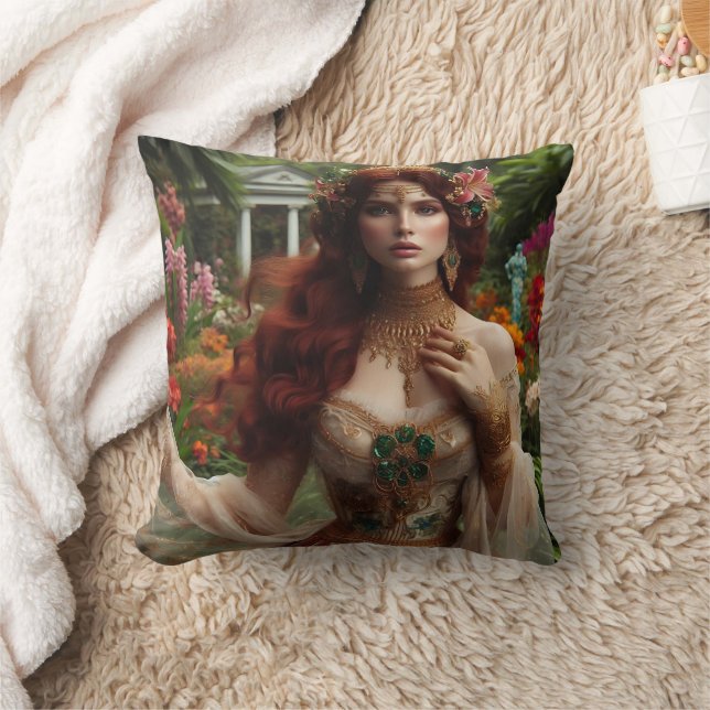 Pre-Raphaelitiskt förgylld kvinna 1 i trädgården Kudde (Filt)