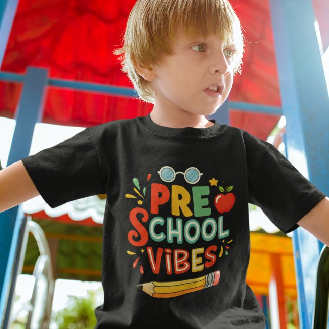 Pre-School Vibes – Fun & Cute Back-to-School T Shirt (Skapare uppladdad)