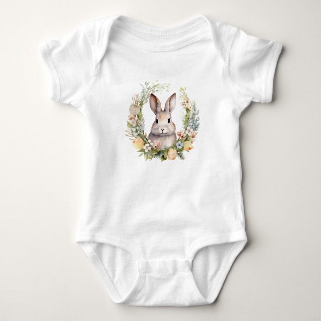 Precious Tan Bunny Rabbit w Vår blommor T Shirt (Framsida)