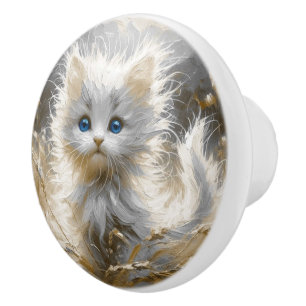 Precious White Kitten Knopp