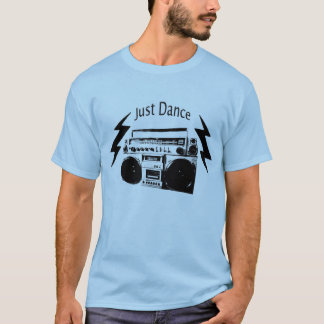PRECIS DANS TEE SHIRT