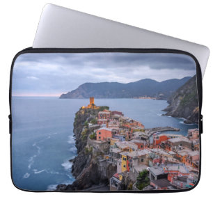 Precis efter solnedgång   Vernazza, Cinque Terre, Laptop Fodral