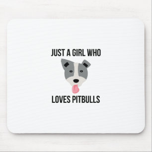 Precis en flicka som älskar Pitbulls roliga Musmatta