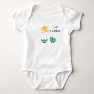 Precis kläckt babychickdräkt t-shirt