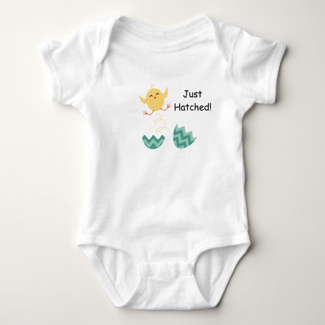 Precis kläckt babychickdräkt t-shirt (Framsida)
