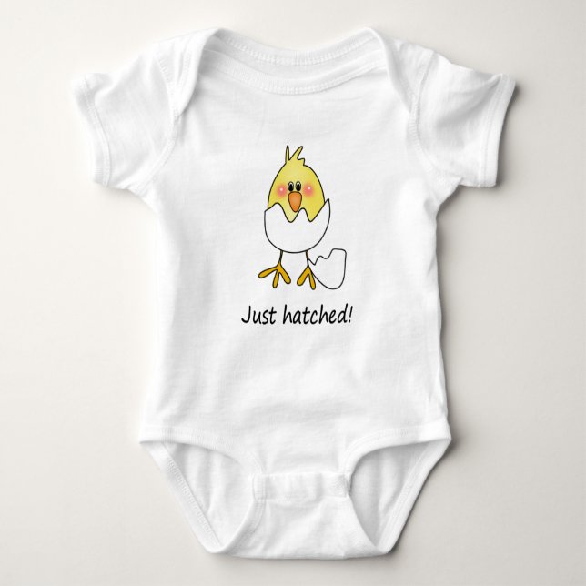 Precis kläckt bebis t-shirt (Framsida)