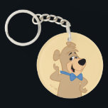 Precocious Boo-Boo Bear<br><div class="desc">Boo Boo Bear är här med sin klassiska charm i den här roligten och med en vänlig design! Yogi Bear har en lojal sidekick i en lekfull situation, komplett med sin namnteckning blå skål och ett varmt uttryck, den här teckningen fångar Jellystone Park hjärta. Med en återanimering av stil och...</div>