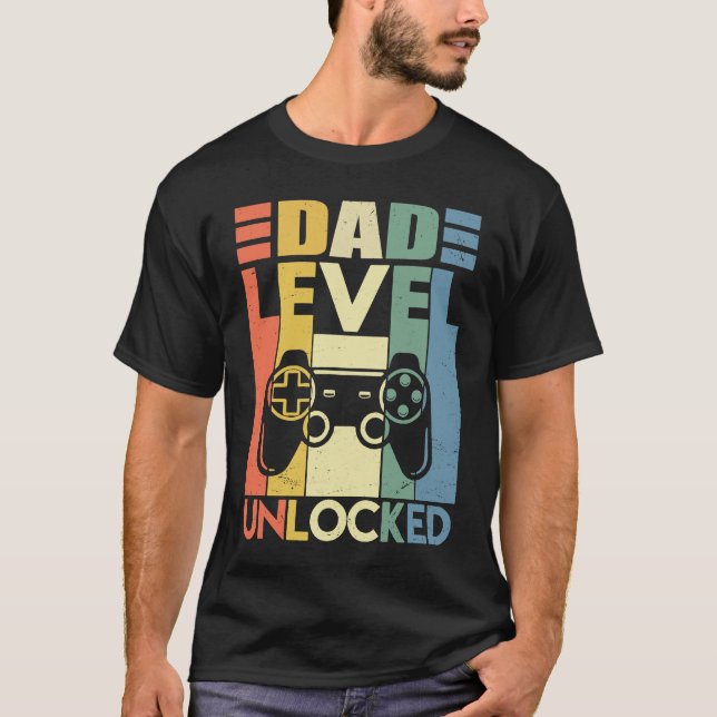 Pregnancy Announcement Dad Level Unlocked Soon To  T Shirt (Framsida)
