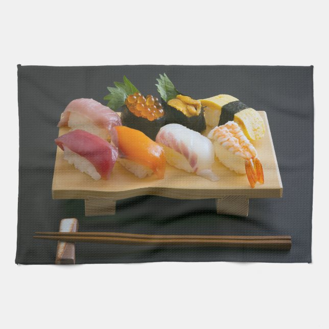 Premium Sushi on Traditional Board Kökshandduk (Horisontell)