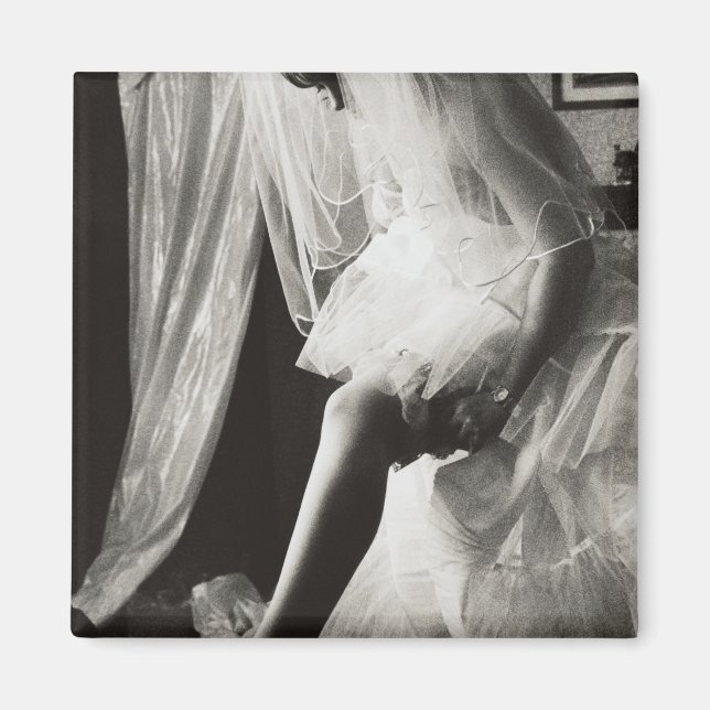 <Preparing>av Kim Koza Magnet (Framsidan)