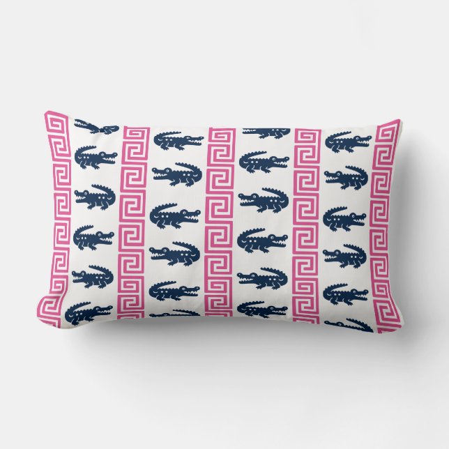 Preppy Alligator Greek Key Randig – Rosa & Marinbl Lumbarkudde (Framsida)