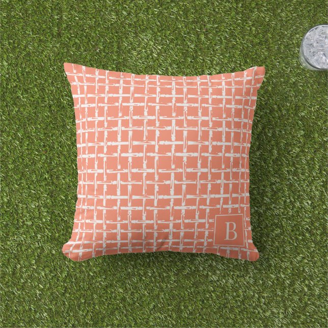 Preppy Bamboo – Coral Coastal Monogram  Kudde (Gräs)