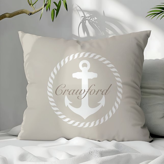 Preppy Beige & Vit Marin Ankare Monogram Kudde (Skapare uppladdad)