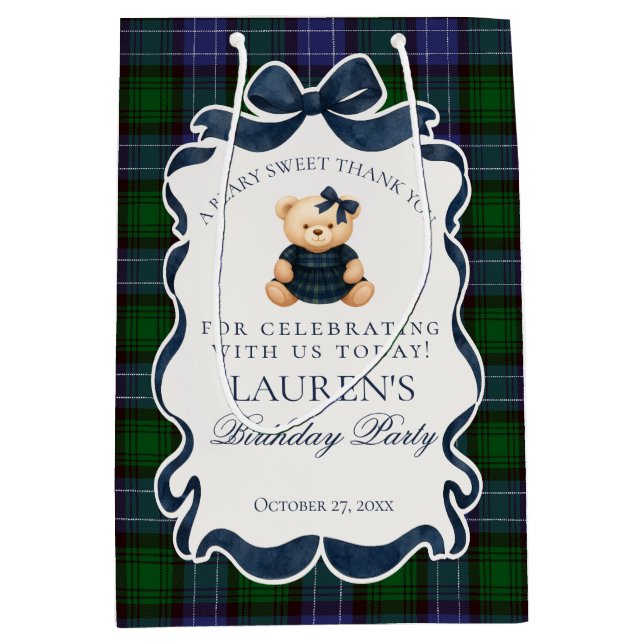 Preppy Coquette Bow Bear Tartan Birthday Favors (Framsidan)