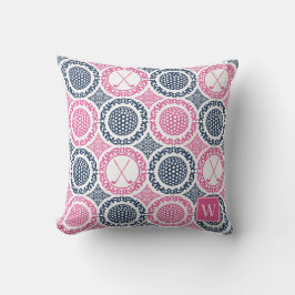 Preppy Golf Damask - Balls & Clubs Navy & Hot Pink Kudde