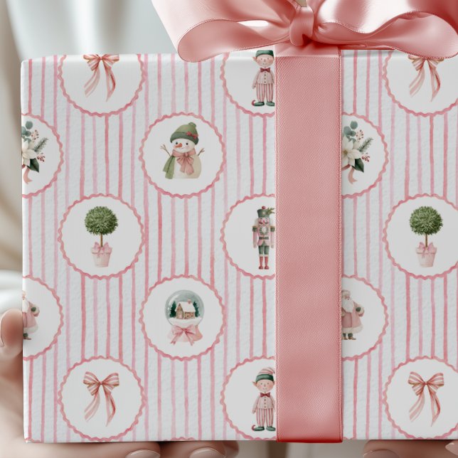 Preppy Grandmillennial Rosa Nötknäppare Jul Presentpapper (Skapare uppladdad)