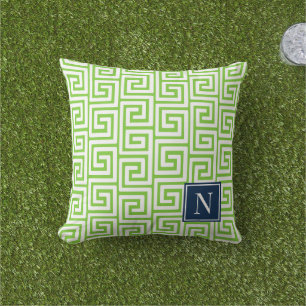 Preppy grekisk nyckelmonogram – Limegrön & Marinbl Kudde