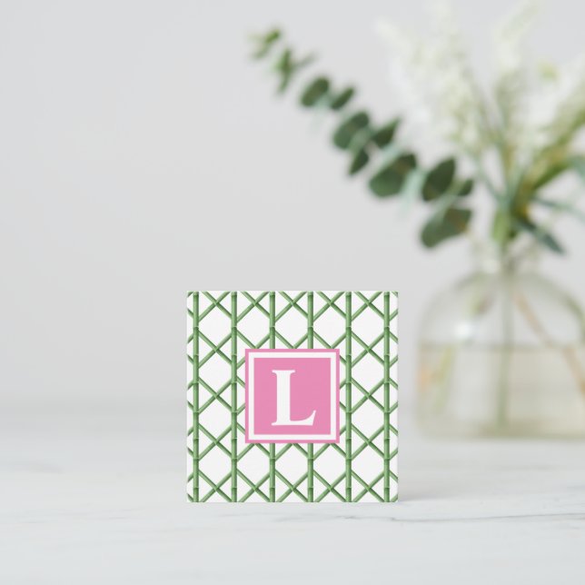 Preppy Grönt Trellis Bamboo Mönster Monogram Anteckningskort (Stående Fram)
