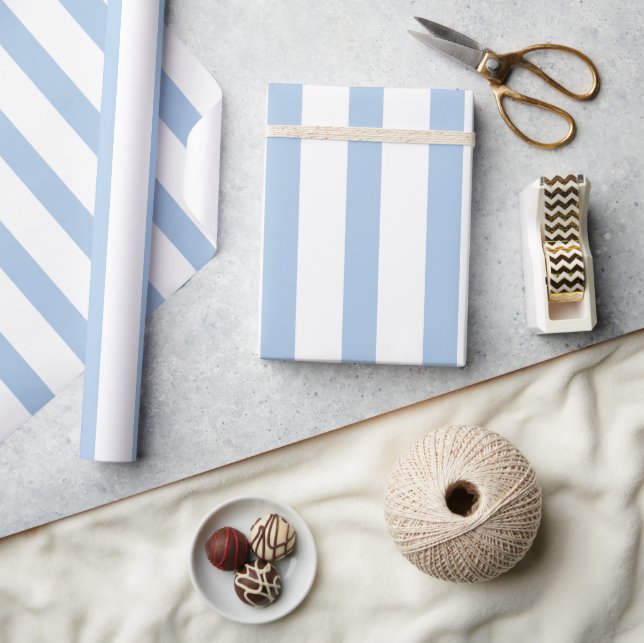 Preppy kuststripor i blå och vit presentpapper (Hantverk)
