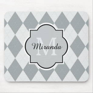 Preppy mjukt grått Argyle flickaktigt Monogram oc Musmatta