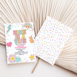 Preppy Patch Nine är en stämning 9-årsdag Inbjudningar