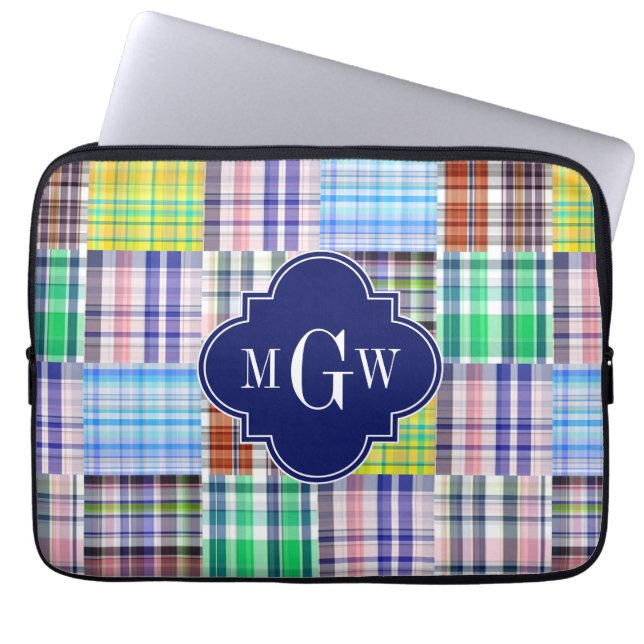 Preppy Patchwork Madras Navy Quatrefoil Monogram Laptop Fodral (Framsidan)
