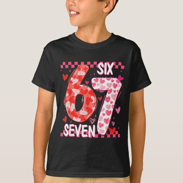 Preppy Retro Coquette Bow 6 7 Six Seven Love Valen T Shirt (Framsida)