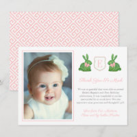 Preppy Rosa and Grönt Boxwood Bunny Baptism Photo