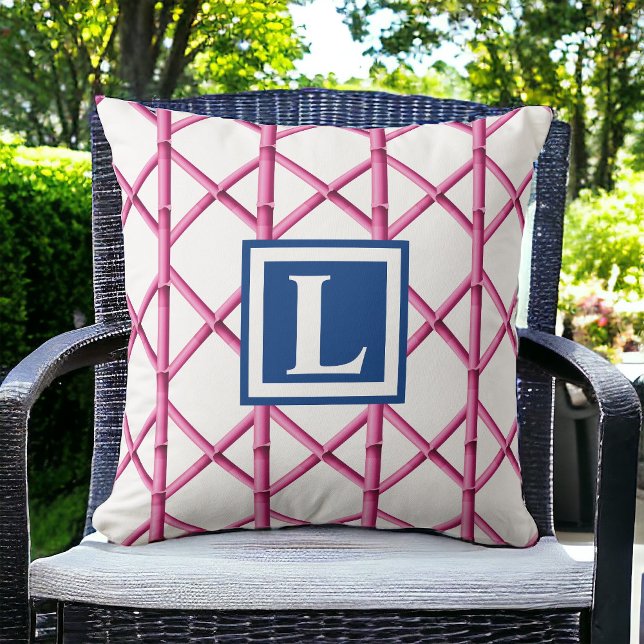 Preppy Rosa Trellis Bamboo Mönster Monogram Kudde (Skapare uppladdad)