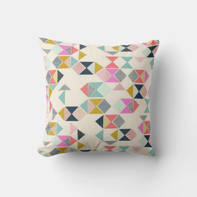 Preppy trianglar kudde (Framsida)