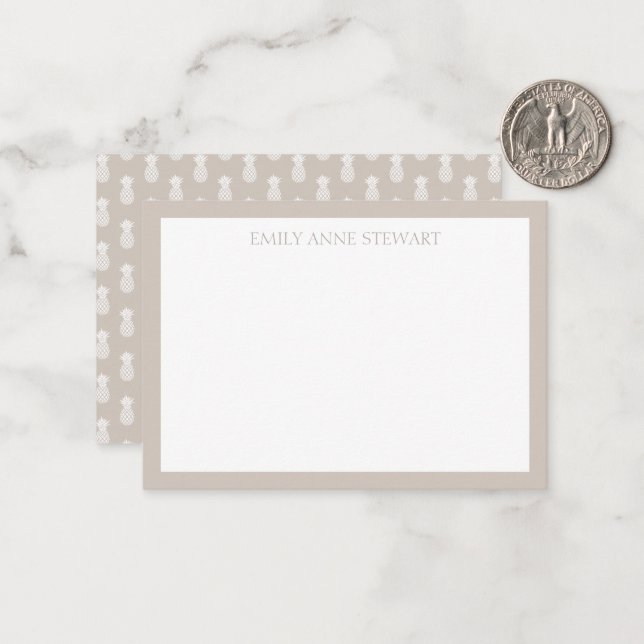 Preppy White Pineappine på Beige Anteckningskort (Fram/Back In Situ)