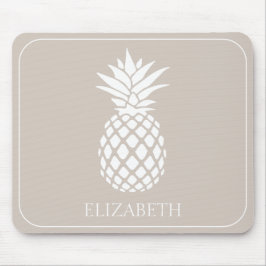 Preppy White Pineapple på Beige Musmatta