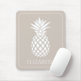 Preppy White Pineapple på Beige Musmatta