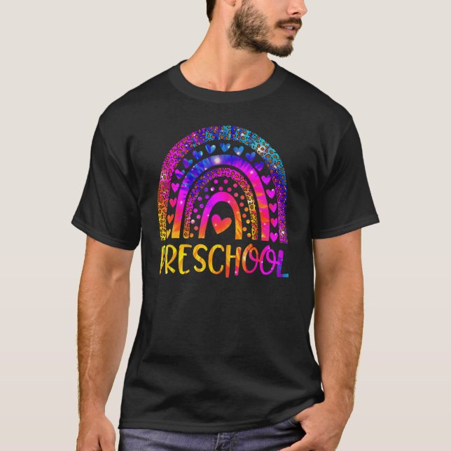 Preschool Teacher Leopard Tie Dye Rainbow tillbaka T Shirt (Framsida)
