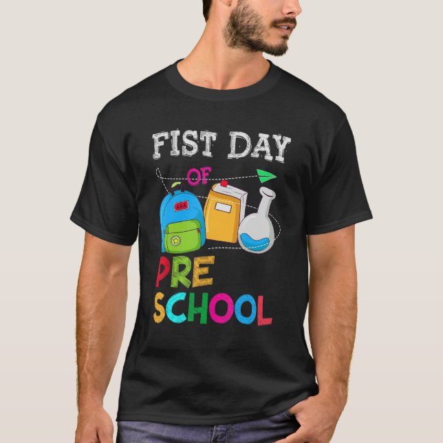 Preschoollärarens första dag tillbaka till skolan t shirt (Framsida)