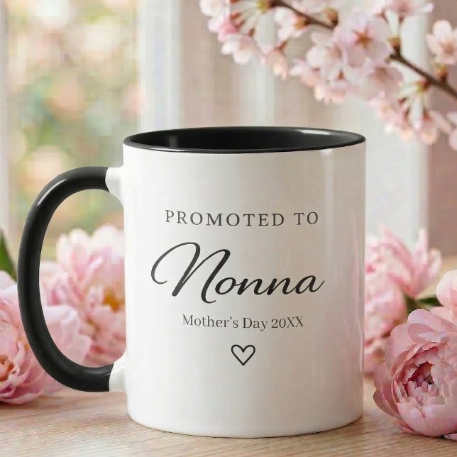 Present för blivande Nonna på mors dag för att avs Mugg (Mother's day Promotes to Nonna Mug  )