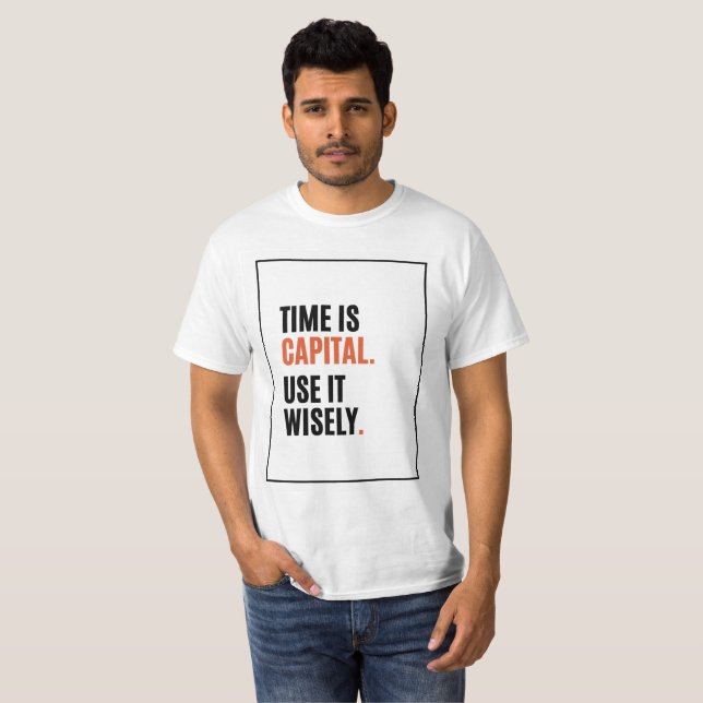 Present T-Shirt för finansiell examen (Hel framsida)