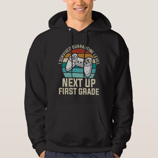 Present till elev i första klass som älskar spel hoodie (Framsida)