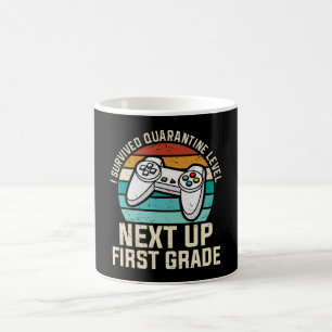 Present till elev i första klass som älskar spel kaffemugg