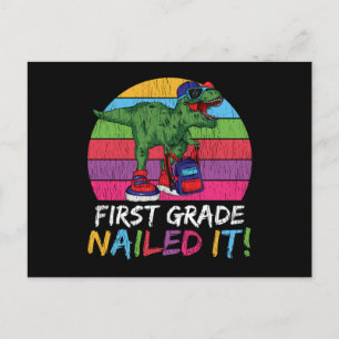 Present till första klass som sagt 'Nailed It' T R Vykort